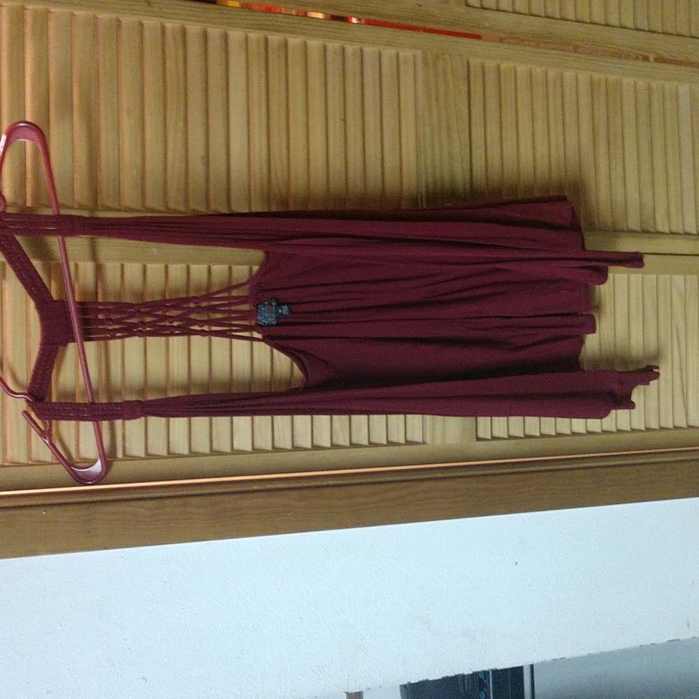 C'mm Brand Long Maroon Sleeveless Open Vest-Size Medium-NWOT